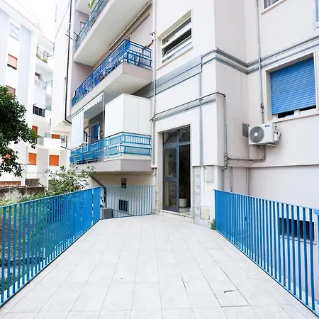 Guesthost - Casa Maria * Salerno